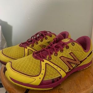 New Balance Sneakers - Women's X700 Size 6.5